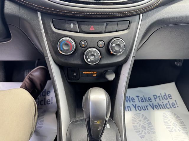 used 2022 Chevrolet Trax car, priced at $20,167