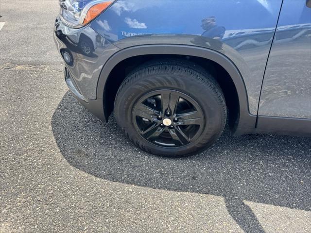 used 2022 Chevrolet Trax car, priced at $20,167