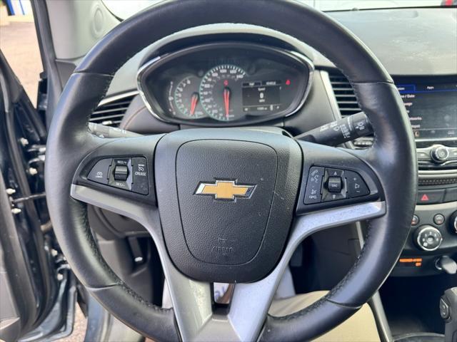 used 2022 Chevrolet Trax car, priced at $20,167