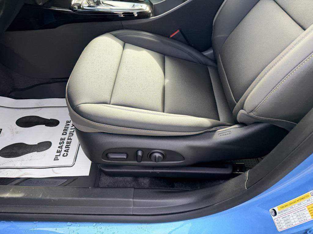 new 2026 Chevrolet Trax car, priced at $27,880