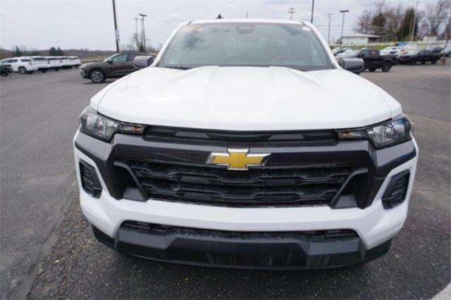 new 2024 Chevrolet Colorado car, priced at $33,420