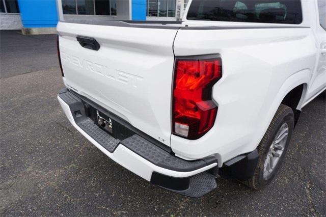 new 2024 Chevrolet Colorado car, priced at $33,420