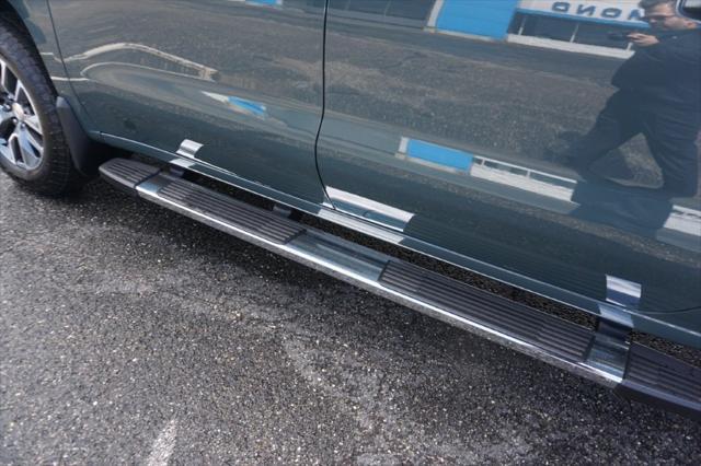 new 2025 Chevrolet Silverado 1500 car, priced at $61,400