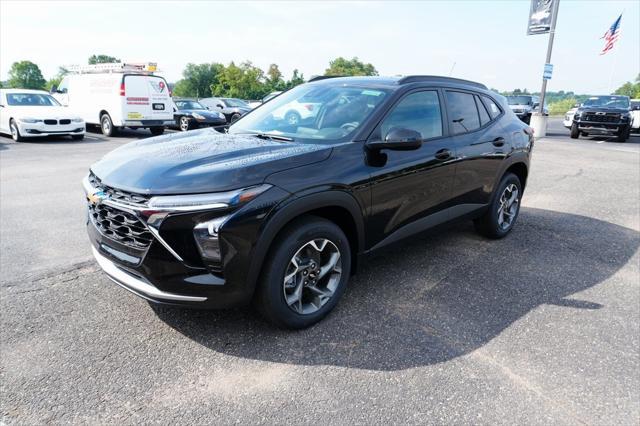 new 2025 Chevrolet Trax car, priced at $24,622