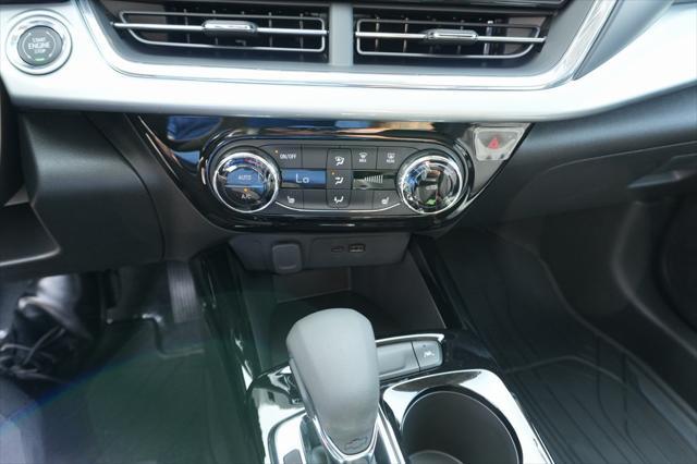 new 2025 Chevrolet Trax car, priced at $24,622