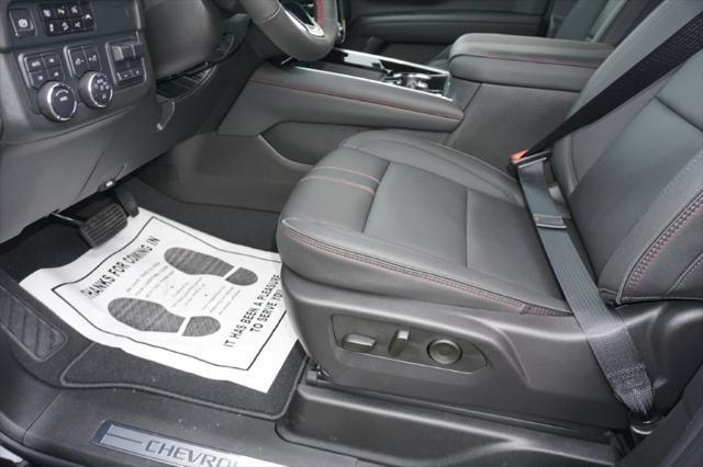 new 2025 Chevrolet Suburban car, priced at $76,667
