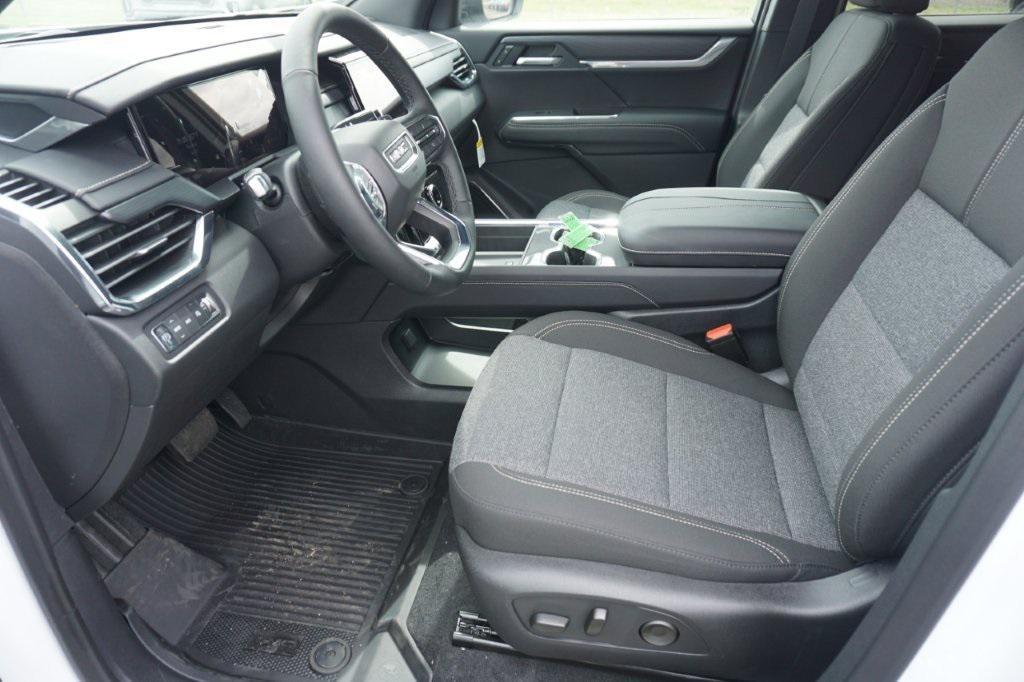 new 2025 GMC Acadia car, priced at $44,320