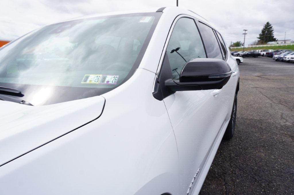 new 2025 GMC Acadia car, priced at $44,320