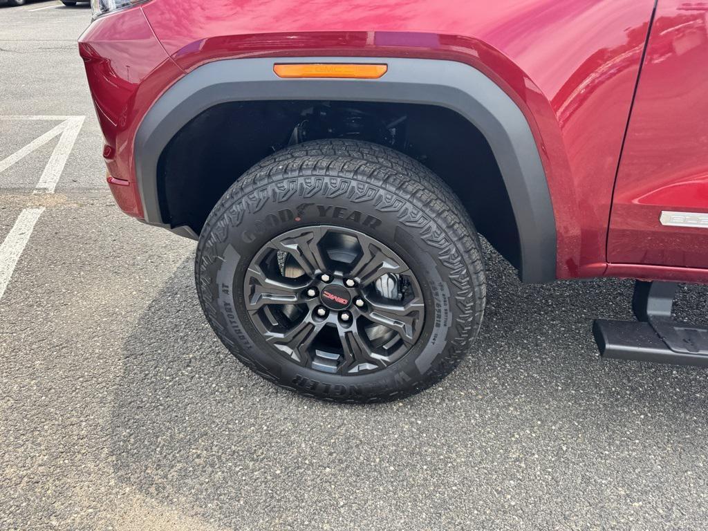 new 2025 GMC Canyon car, priced at $43,209