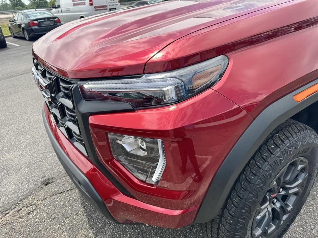 new 2025 GMC Canyon car, priced at $43,209