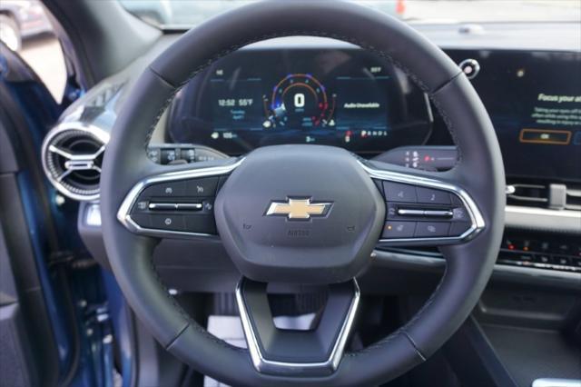 new 2025 Chevrolet Equinox car, priced at $30,305