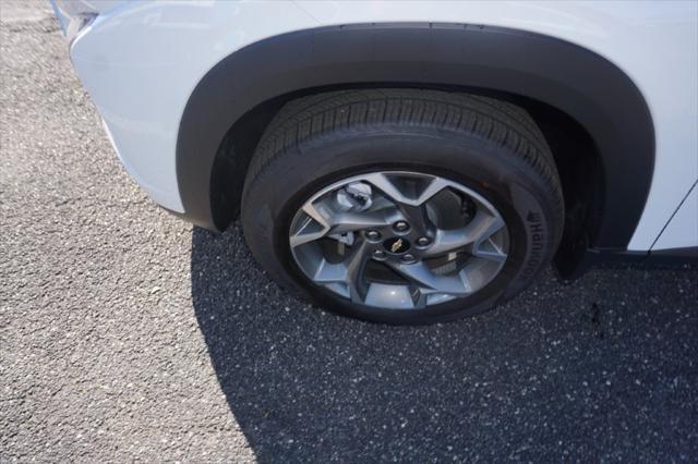 new 2025 Chevrolet Trax car, priced at $25,667