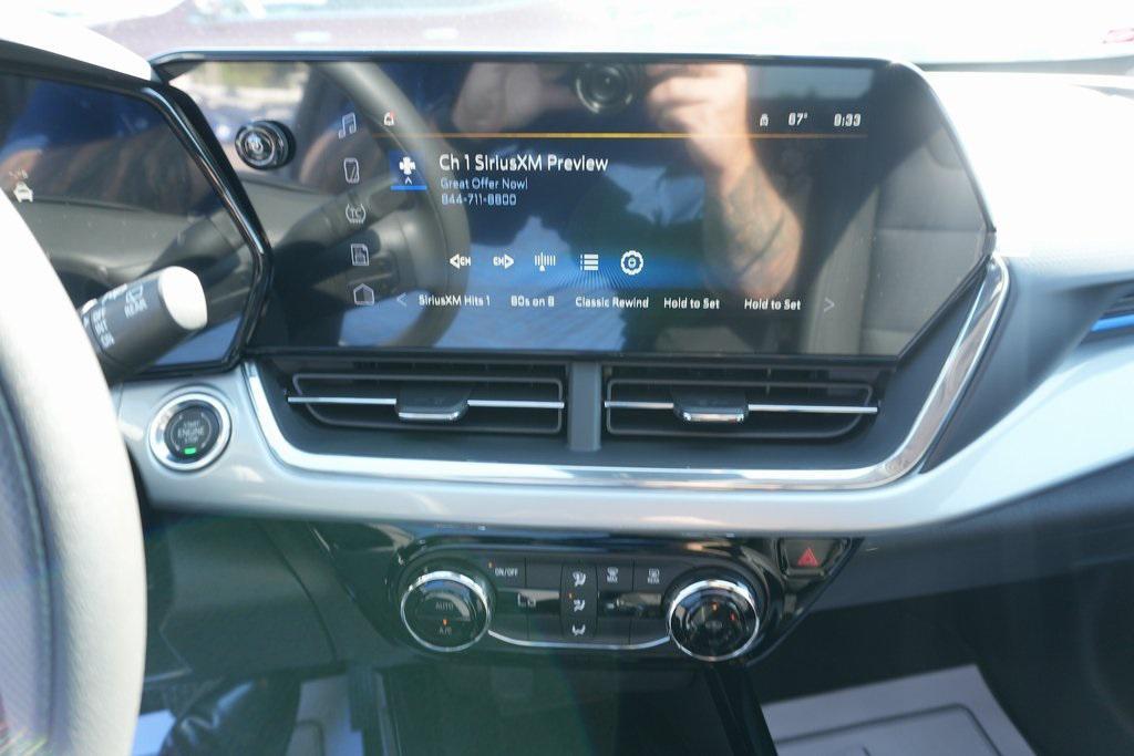 new 2025 Chevrolet Trax car, priced at $24,899
