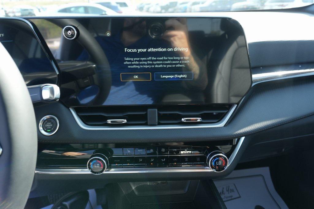 new 2026 Chevrolet Equinox car, priced at $35,338