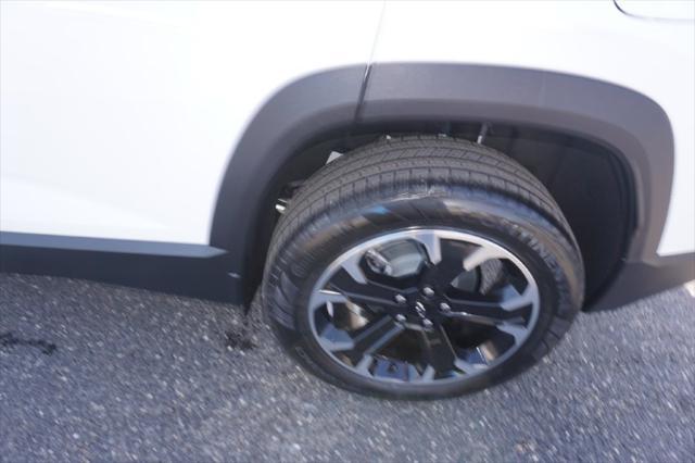 new 2025 Chevrolet Equinox car, priced at $30,305