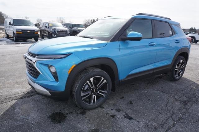 new 2025 Chevrolet TrailBlazer car, priced at $29,244