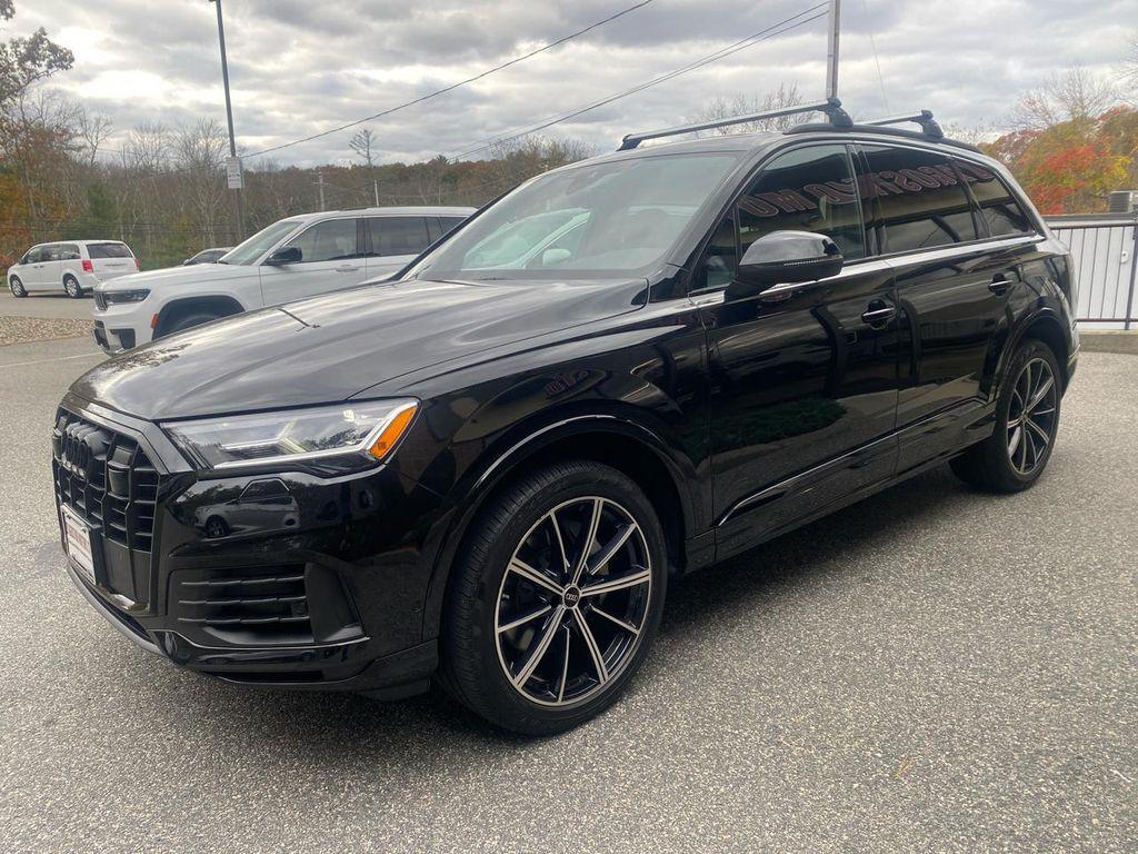 used 2022 Audi Q7 car, priced at $33,677