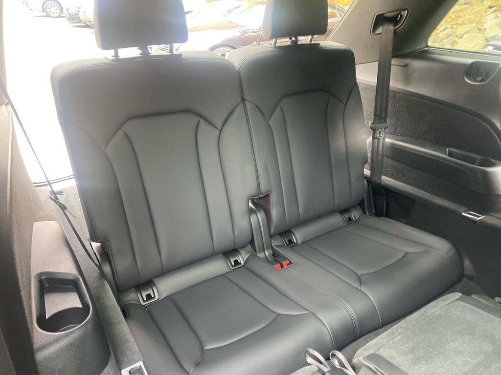 used 2022 Audi Q7 car, priced at $33,677