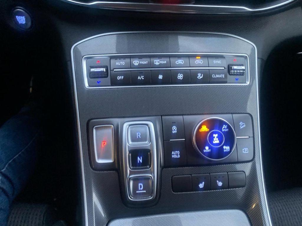 used 2022 Hyundai Santa Fe car, priced at $25,997