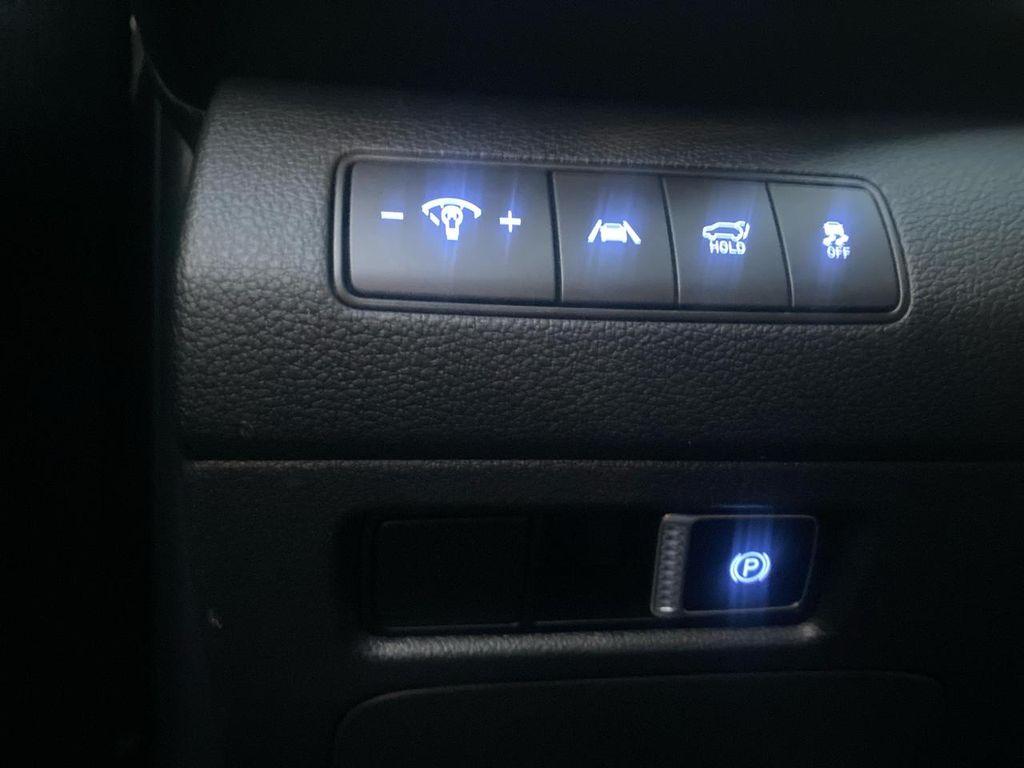 used 2022 Hyundai Santa Fe car, priced at $25,997