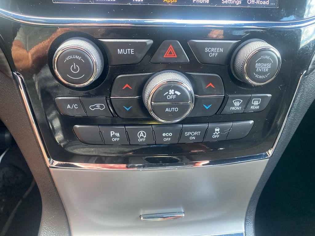 used 2022 Jeep Grand Cherokee car, priced at $27,577