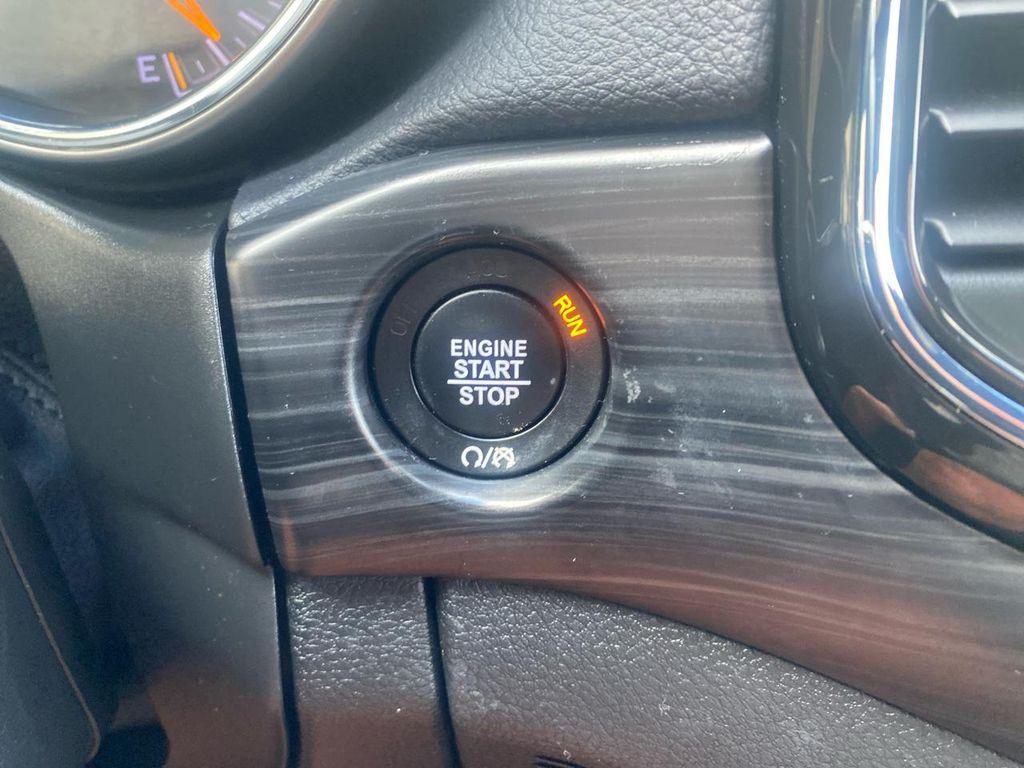 used 2022 Jeep Grand Cherokee car, priced at $27,577