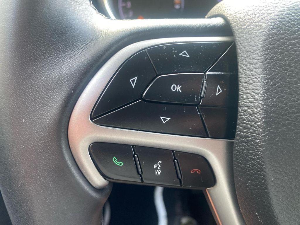 used 2022 Jeep Grand Cherokee car, priced at $27,577