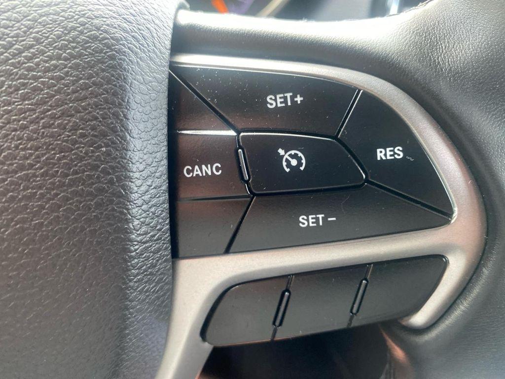 used 2022 Jeep Grand Cherokee car, priced at $27,577
