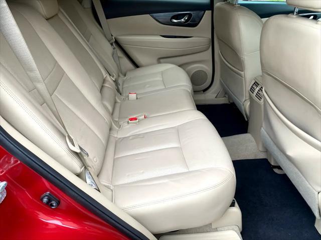 used 2015 Nissan Rogue car, priced at $13,574