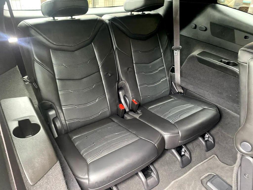 used 2021 Cadillac XT6 car, priced at $35,584