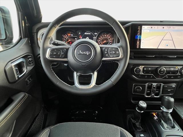new 2025 Jeep Wrangler car, priced at $47,620