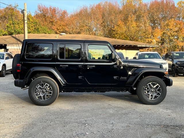 new 2025 Jeep Wrangler car, priced at $52,248