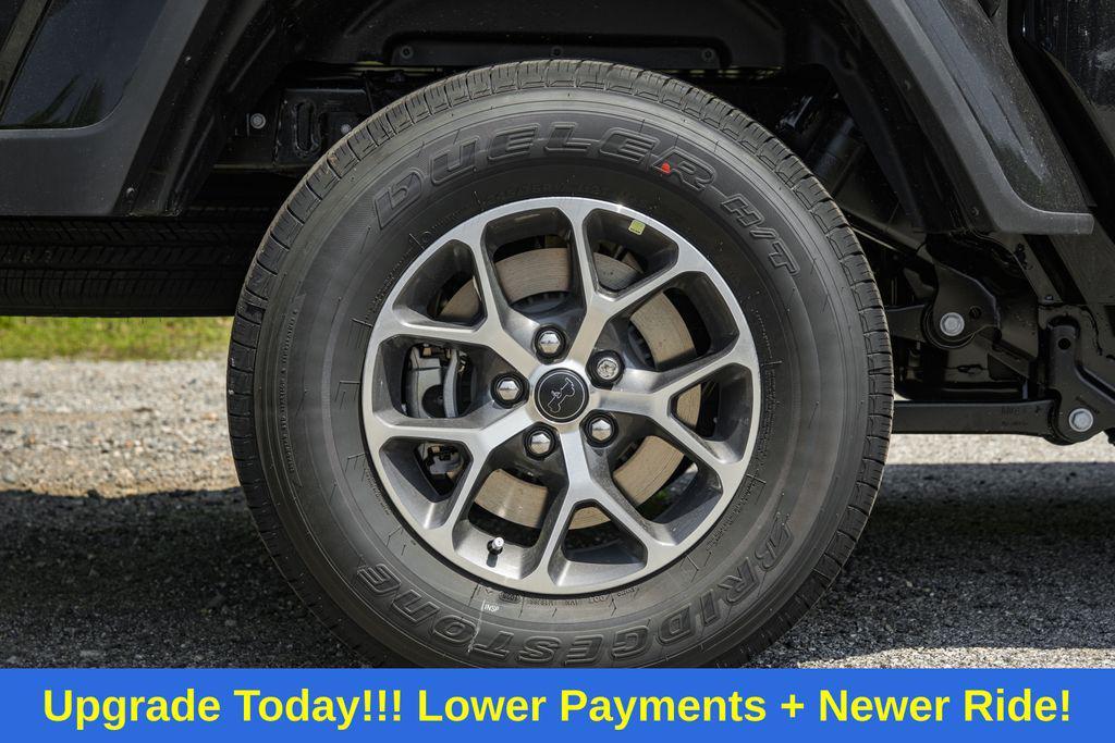 new 2025 Jeep Gladiator car, priced at $41,840