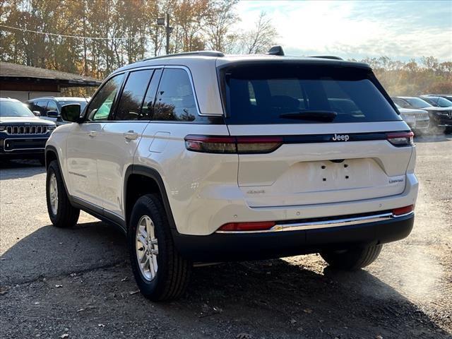 new 2025 Jeep Grand Cherokee car, priced at $33,453