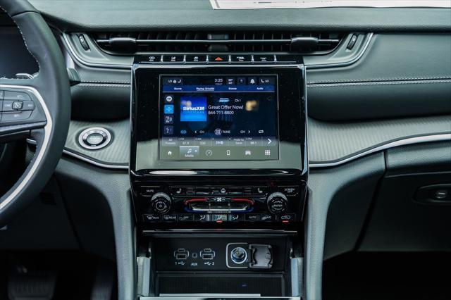 new 2025 Jeep Grand Cherokee L car, priced at $36,905