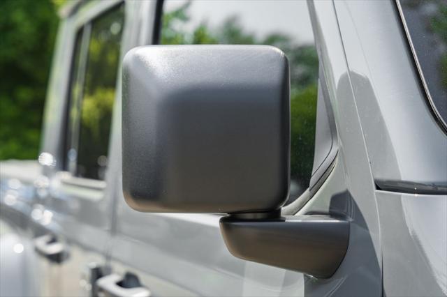 new 2025 Jeep Gladiator car, priced at $43,740