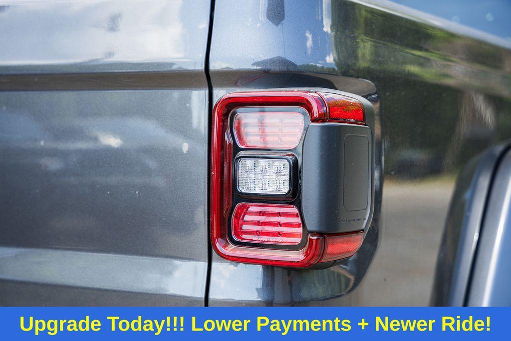 new 2025 Jeep Gladiator car, priced at $51,735