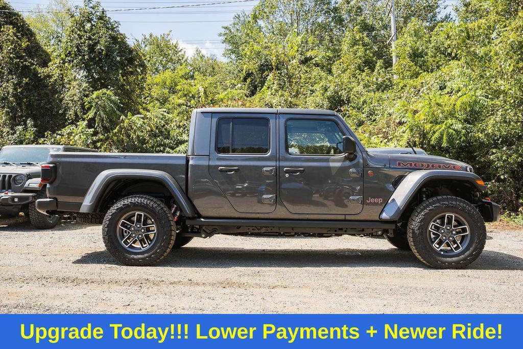 new 2025 Jeep Gladiator car, priced at $51,735
