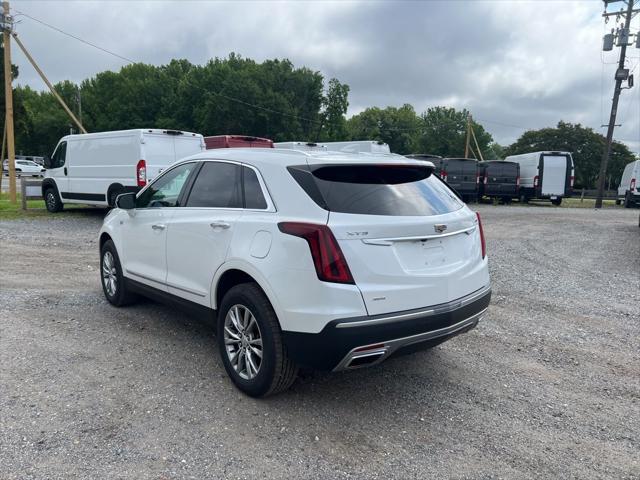 used 2022 Cadillac XT5 car, priced at $27,500