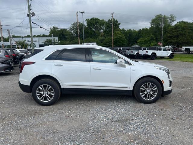 used 2022 Cadillac XT5 car, priced at $27,500