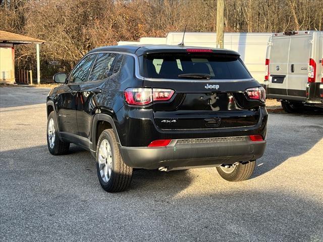 new 2025 Jeep Compass car, priced at $25,281