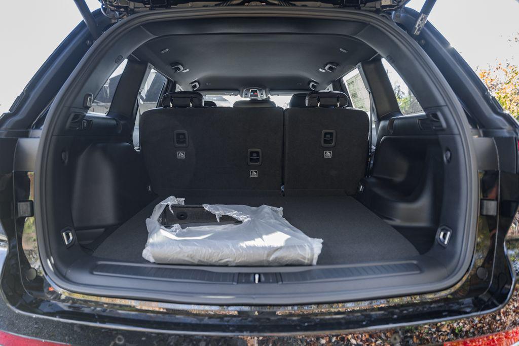 new 2025 Jeep Grand Cherokee car, priced at $40,500