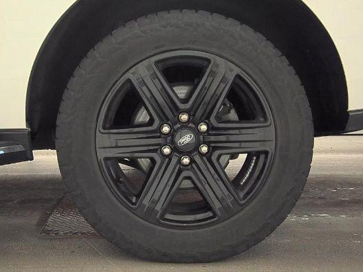 used 2021 Ford Expedition car, priced at $35,000