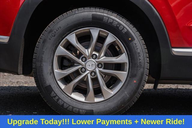 used 2020 Hyundai Santa Fe car, priced at $17,500