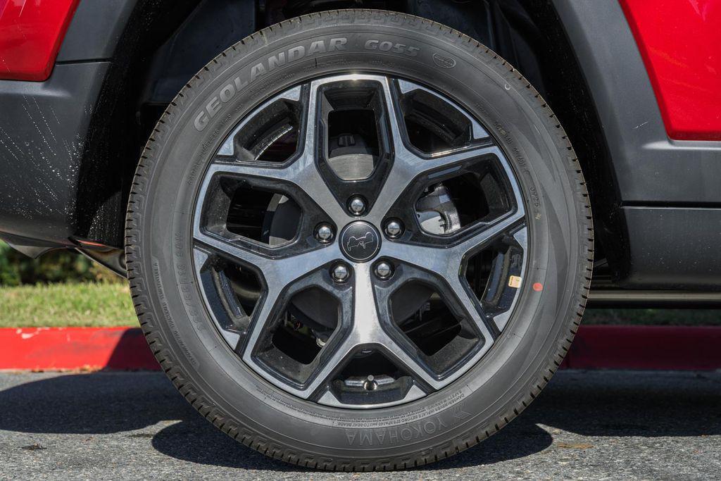 new 2026 Jeep Compass car, priced at $27,326