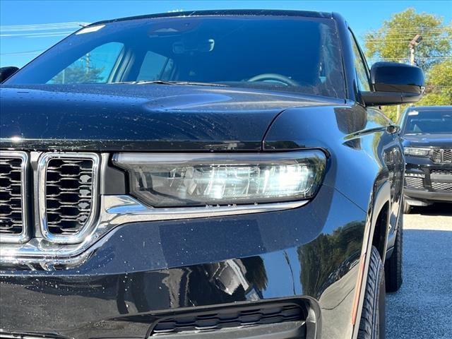 new 2025 Jeep Grand Cherokee car, priced at $33,940