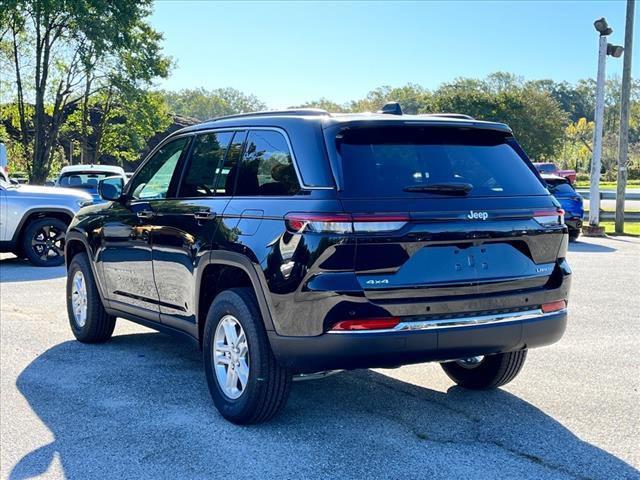 new 2025 Jeep Grand Cherokee car, priced at $33,940