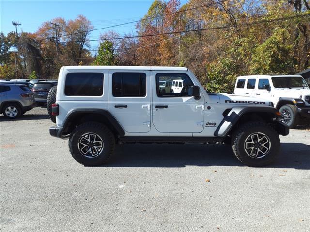 new 2025 Jeep Wrangler car, priced at $57,202