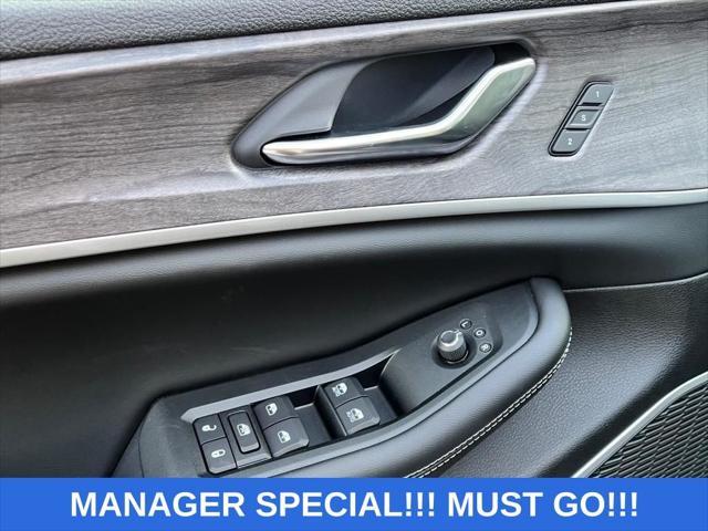 new 2024 Jeep Grand Cherokee 4xe car, priced at $51,994