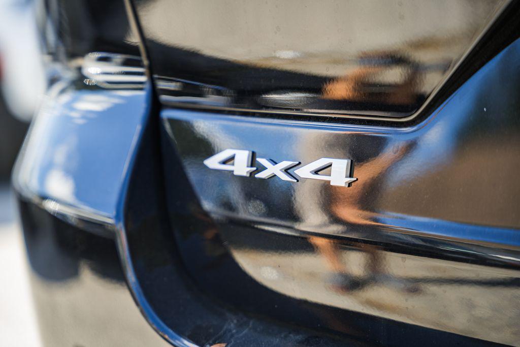 new 2025 Jeep Grand Cherokee car, priced at $38,435